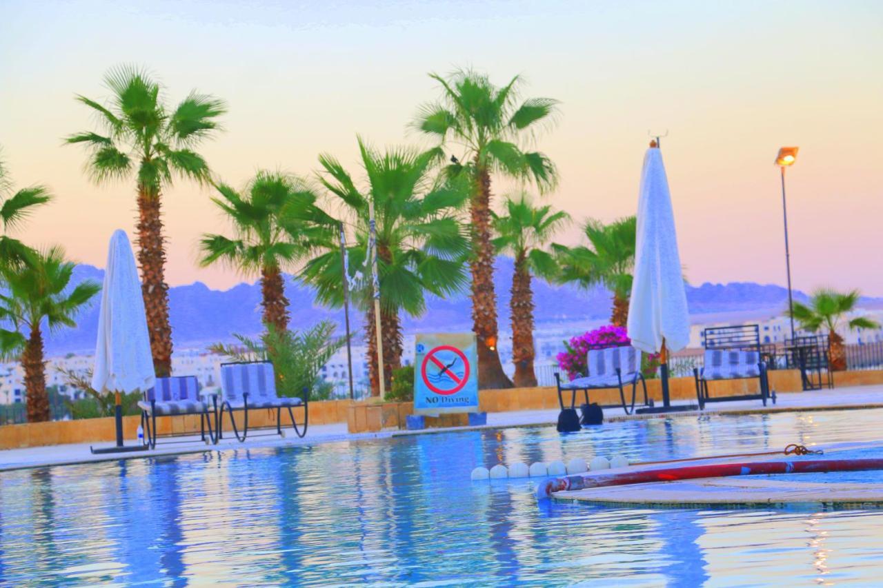 Royal Naama Bay Resort Sharm el-Sheikh Exteriör bild